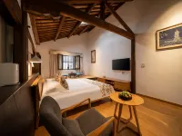 Xiangzhi Hostel Hotels in Songyang