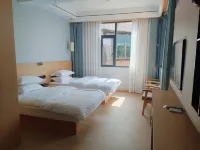 Lancang Brown Home Inn