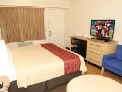 Red Roof Inn Enfield Hotels in Enfield