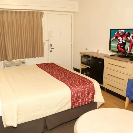 Red Roof Inn Enfield Отели в г. Энфилд