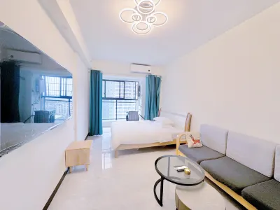 Tianyige Apartment Hôtels à proximité de : Baisha Longmu Temple