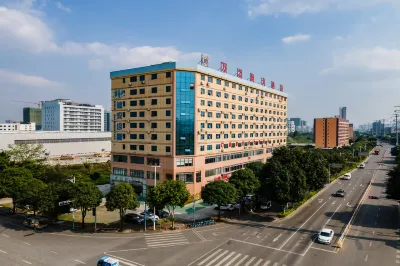 萬之海大酒店（安吉萬達廣場創業路地鐵站店） 鄰近廣西龍門水都文化生態景區-舞台的酒店