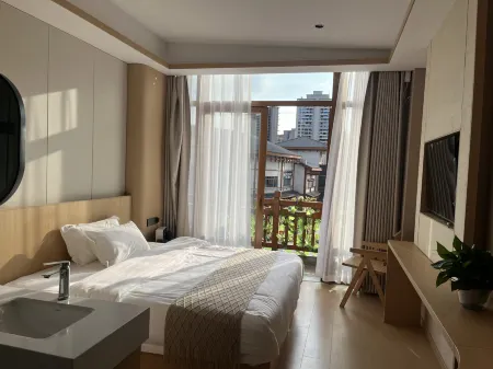 Yingzhan Youwei B&B Hotel Отели в г. Хечжан