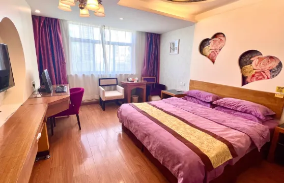 揚子水都連鎖賓館（阿克蘇太百店）