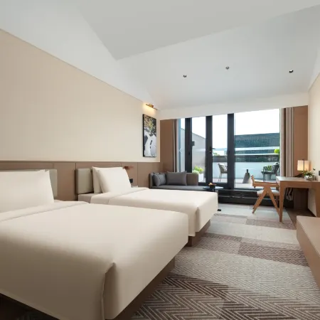 Atour Hotel Suzhou Bao'en Temple Taohuawu Street Отели рядом с достопримечательностью «Железнодорожный вокзал Сучжоу»