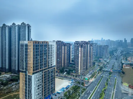 Nanning Hidden Oriental Hotel (Vanxianghui Branch) Отели рядом с достопримечательностью «Guangxi Electric Power Vocational and Technical College (Wuxiang Campus)»