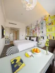 Yello Hotel Harmoni