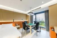 Zhoushan Regent Light Luxury Hotel