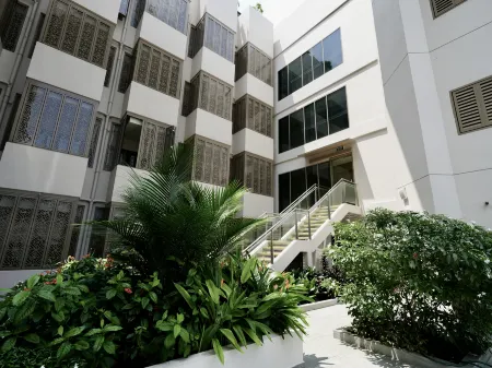 Aqueen Prestige Hotel Jalan Besar