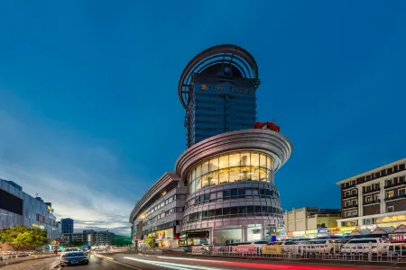 Yitel Collection (Nanjing Gulou Xuanwuhu Road) Отели рядом с достопримечательностью «Xuanwu Lake Scenic Area»