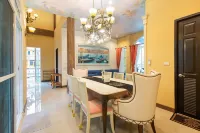 Venice de Pool Villa, Marino Khaoyai チョクチャイ牧場周辺のホテル