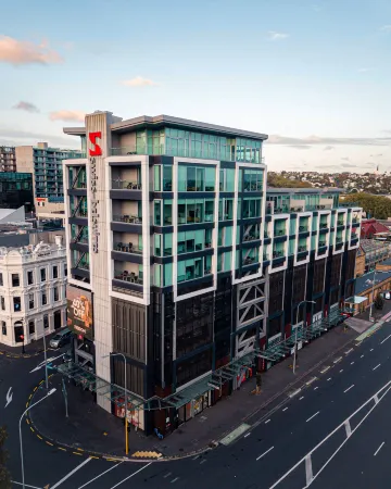 Swiss-Belsuites Victoria Park Auckland Отели рядом с достопримечательностью «Auckland Sailing Club»