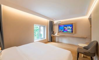 Ruiyi Light Residence Hotel