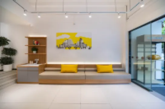 Pod Inn (Chengdu Niushikou Subway Station)