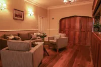 Briery Wood Country House Hotel - bar