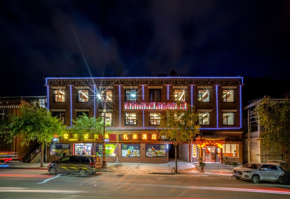 hotel overview picture