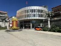 Snow Area Garden Hotel