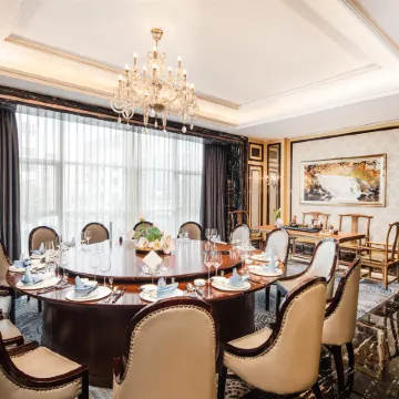 Celebrity Deyang Hotel