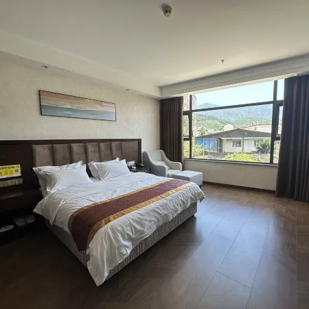 Lushan Nanhu Hotel