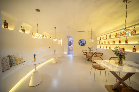 Buerjin Grand Xinjiang Hotel