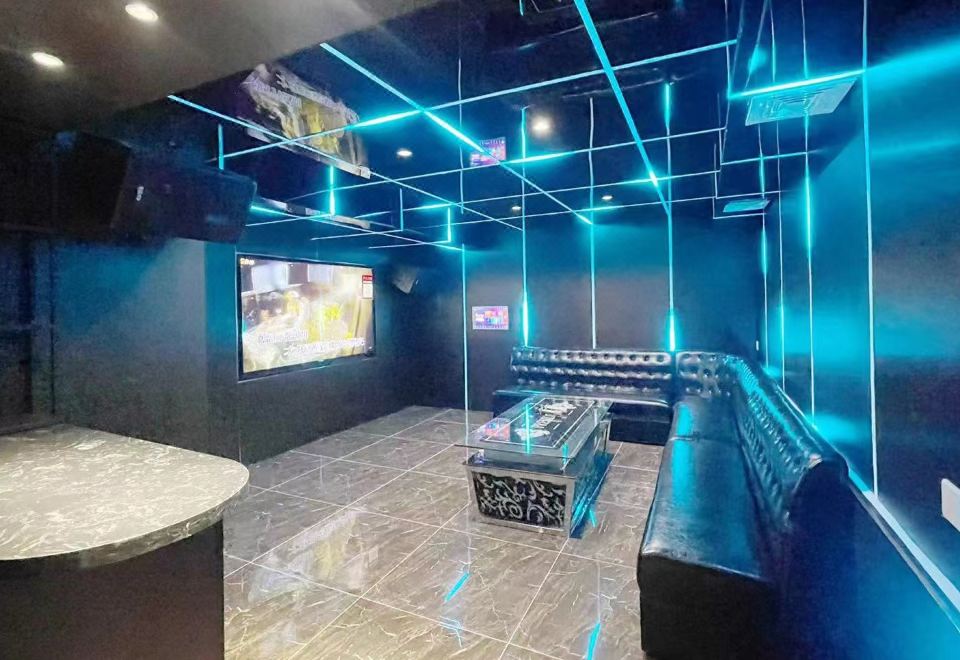 5. 샤먼 지비니 모..