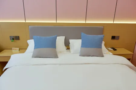 Suiping Taocheng Express Hotel