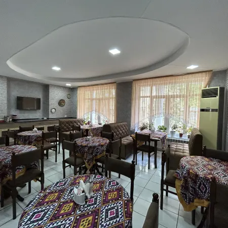 Karim Parkside Hotel