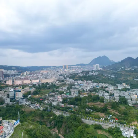 Zhenxiong Yunsen Hotel