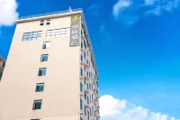 Dingfeng Times Hotel (Ganzhou Economic Development Zone Wanda Plaza Branch)