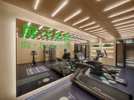 Fillmore Hotel (Hangzhou West Lake Lakeside Jiefang Road) Отели рядом с достопримечательностью «Caozhuang Park»