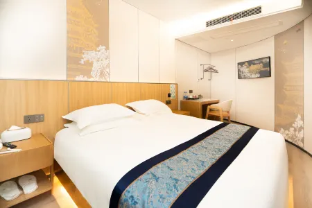 Huang Platinum Hotel Отели рядом с достопримечательностью «Youmin Temple»