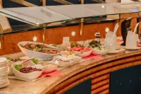Arkona Strandhotel - servizio colazione