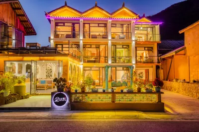Lugu Lake Yunman · Jinghu View Inn 다주 터미널 주변 호텔