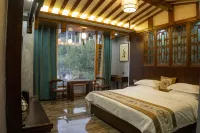 Yibaijia Nationality Hotel