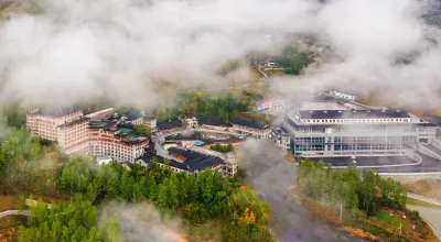 Xinnong Court Hotel