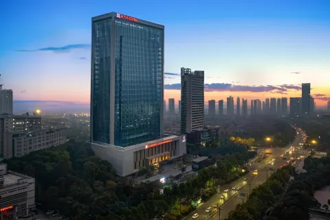 Hilton Garden Inn Luoyang Kaiyuan Avenue
