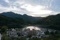 Floral Hotel·Wuyuan Linyu Mountain Residence Hot Spring Resort hotel