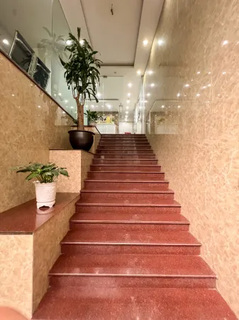 Nine Housing 2A/92 Dao Tan Отели рядом с достопримечательностью «Thu Le Park»