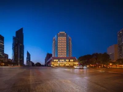 Orange Hotel (Jiujiang Gongqingcheng Railway Station Branch) Các khách sạn gần Gongqing Ferry