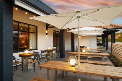 Holiday Inn High Wycombe M40, Jct. 4