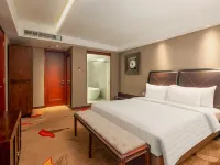 The Alana Hotel & Convention Center Yogyakarta Hotel dekat Kali Boyong Camp Outbound