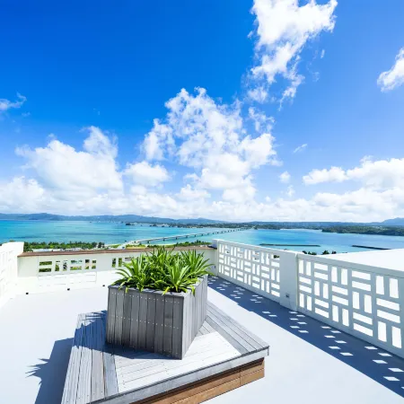 BATON SUITE OKINAWA KOURI Island