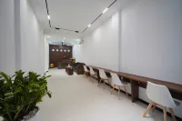 Kly Luxury Hotel