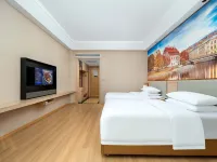 Vienna Hotel (Taizimiao South Railway Station Store, Hanshou County) Hotel di Hanshou