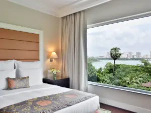 Lakeside Chalet, Mumbai - Marriott Executive Apartments