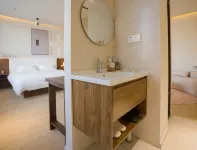 Go to the lake Homestay Hotel