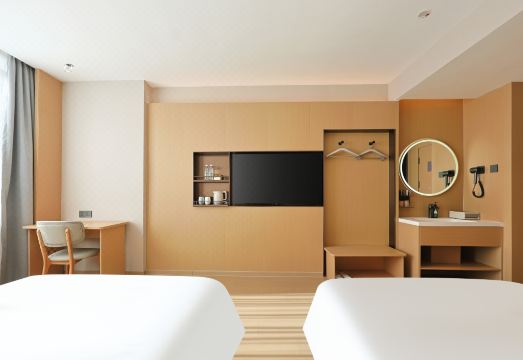 Art Hotel(Hunchun Commercial Street)