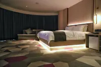 Xiangtian Hotel (Dongfeng Square)
