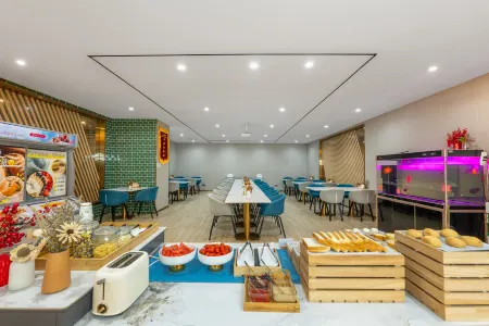 CHEERMAY HOTELS·Guangzhou Shangxiajiu Pedestrian Street Branch Отели рядом с достопримечательностью «Laodian Museum»