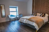 Sunbeam House Apartment 3
